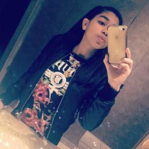 Meet your Posher, Elaine